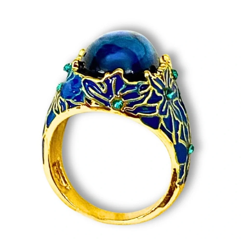 EXQUISITE BLUE STONE DOME RING Y2K Artsy Boho Gold Blue Rhinestone Chips SZ6